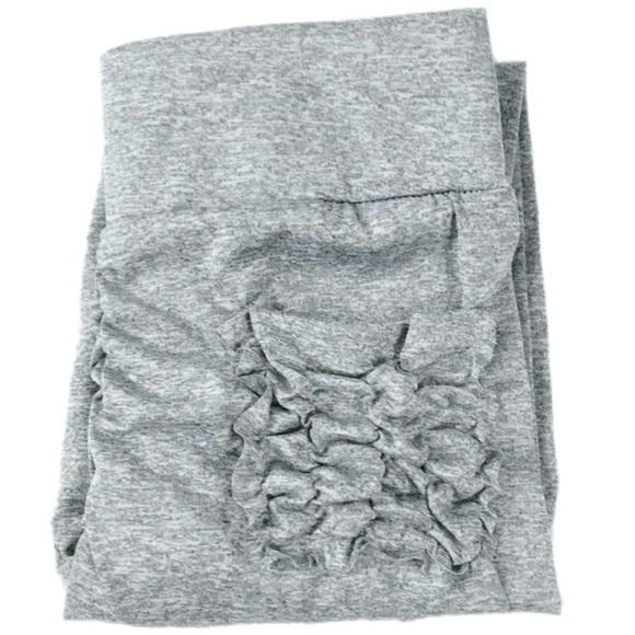 Heather Grey Leggings w/ Ruching & Pockets on the Butt - Picture 2 of 2